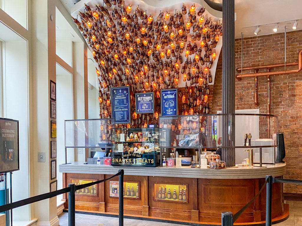 Butterbeer Bar at the Harry Potter Store NYC