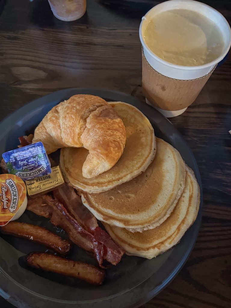 Breakfast with Hot Butterbeer at Three Broomsticks at Universal Orlando